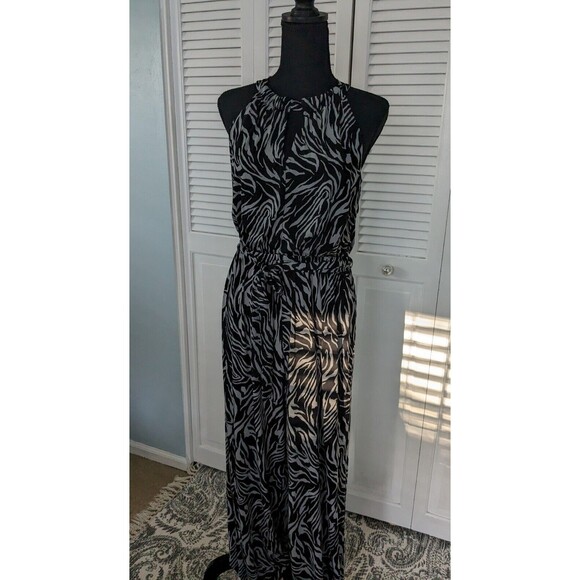Emma & Michele Jumpsuit Womens M Zebra Print Halter Flared Sleeveless Tie Back - Picture 12 of 13